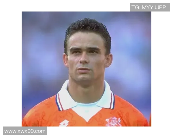 法国足球传奇球星回顾：从齐达内到亨利见证蓝色辉煌与风云变幻