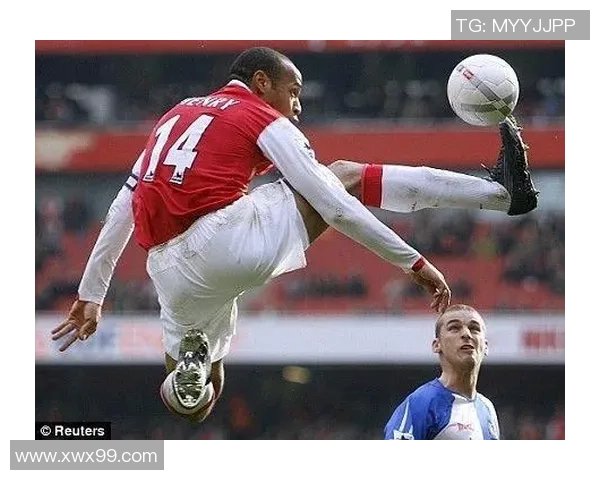 BBC评选世界足坛巨星全景盘点聚焦球员辉煌与经典瞬间