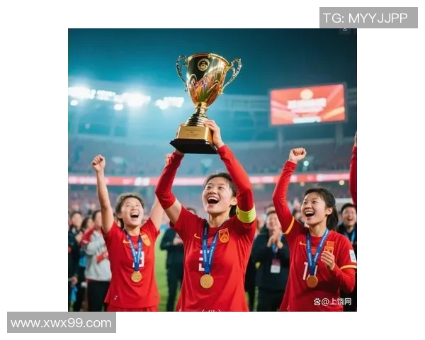 女足球星脱鞋送球迷暖心举动感动全场赢得热烈掌声 女足球星脱鞋送球迷暖心举动感动全场赢得热烈掌声